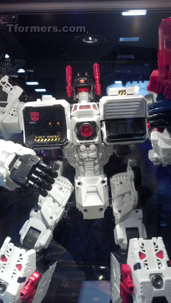 Transformers Sdcc 2013 Preview Night  (297 of 306)